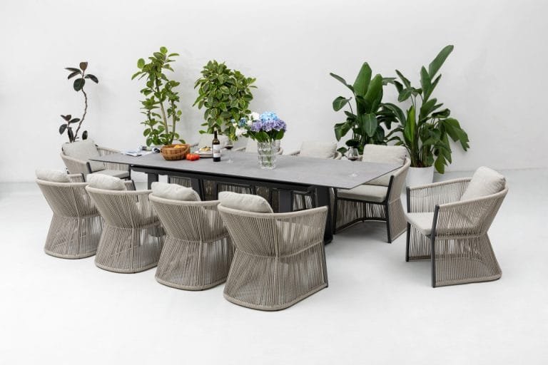 SIMPOLIVING weather-resistant rope outdoor furniture, perfect for harsh climates
